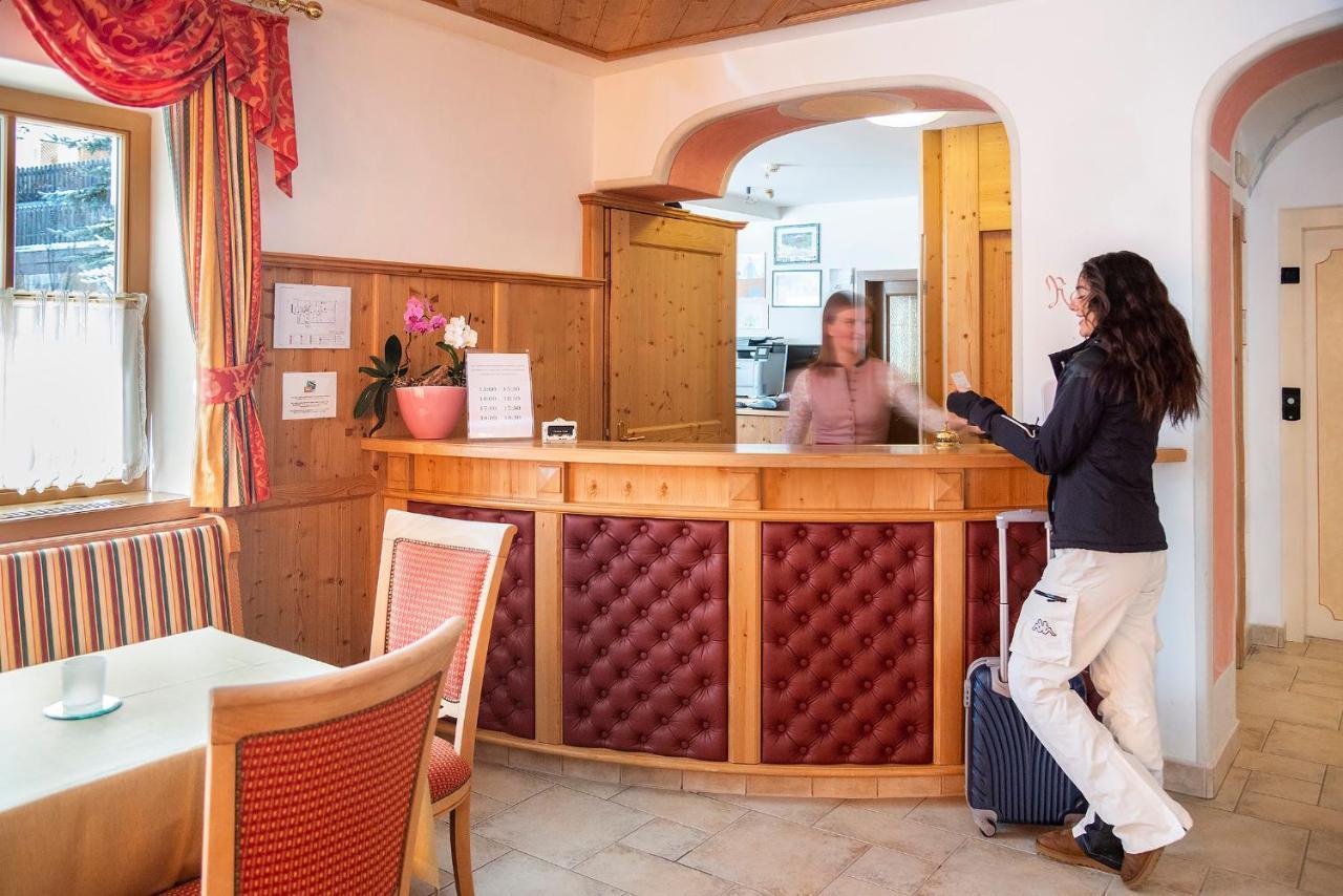 קורברה אין בדיה Hotel Gran Fanes מראה חיצוני תמונה