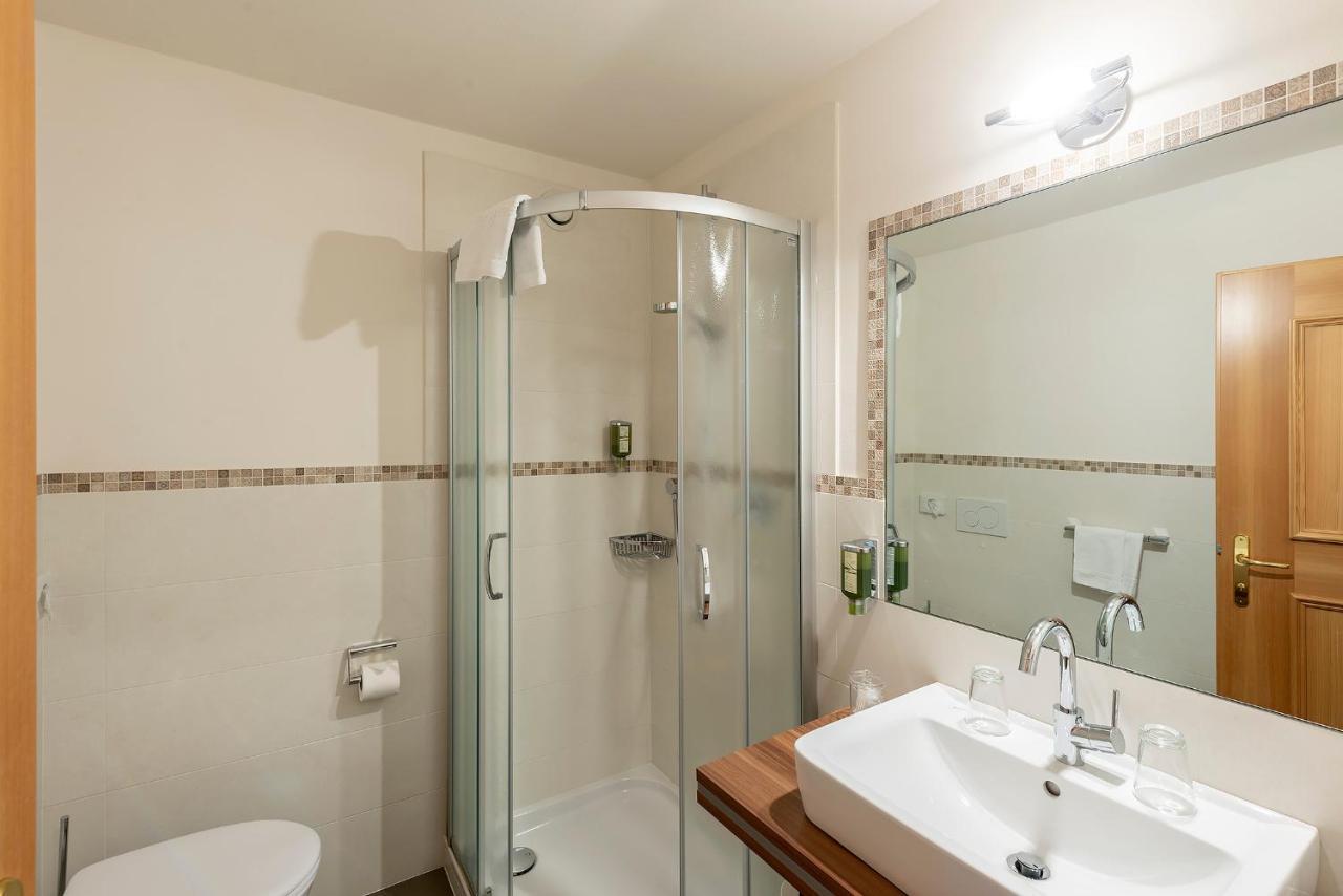 קורברה אין בדיה Hotel Gran Fanes מראה חיצוני תמונה