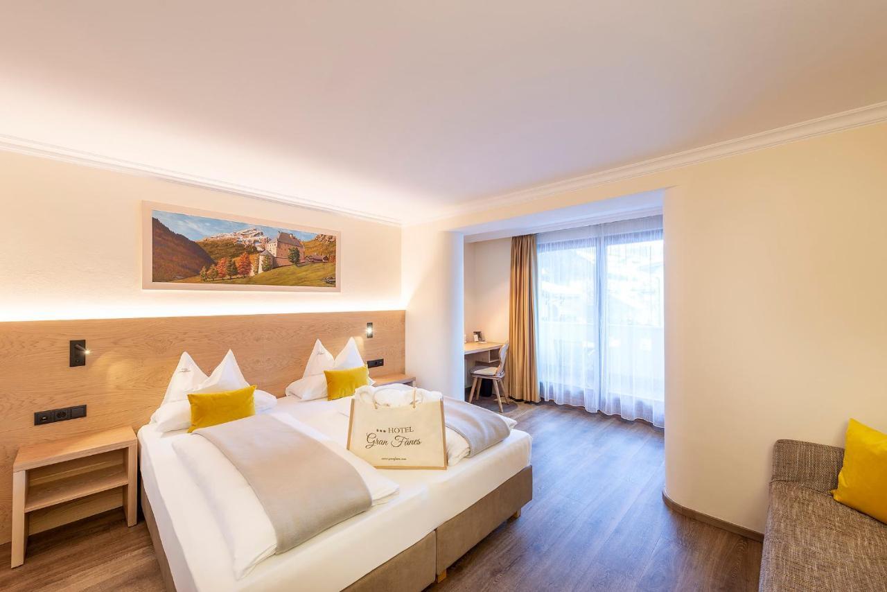 קורברה אין בדיה Hotel Gran Fanes מראה חיצוני תמונה