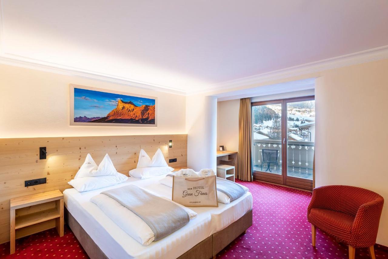 קורברה אין בדיה Hotel Gran Fanes מראה חיצוני תמונה